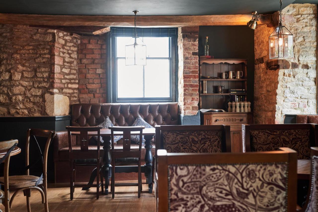 The Kings Arms 호텔 우드스톡 외부 사진