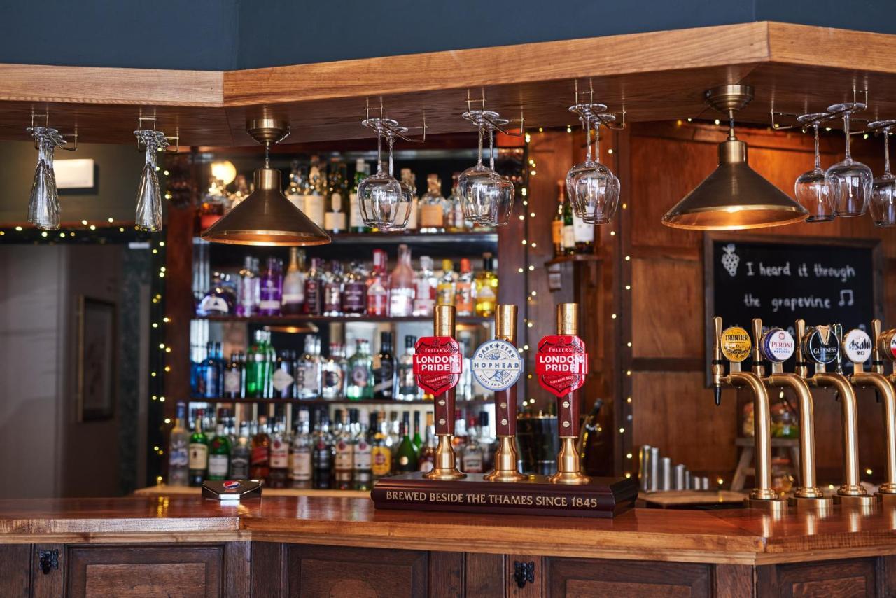 The Kings Arms 호텔 우드스톡 외부 사진